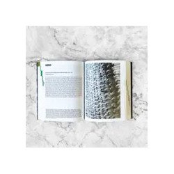 Foto:Box — Varios Autores — Lunwerg Editores